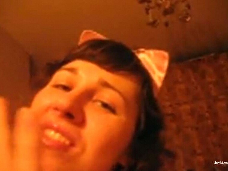 Нецензурное видео: Жесткий секс с возбужденной женщиной, которая кричит от удовольствия