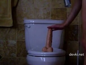 Нереальное видео: Жена прыгает на вибраторе и достигает невероятного экстаза!