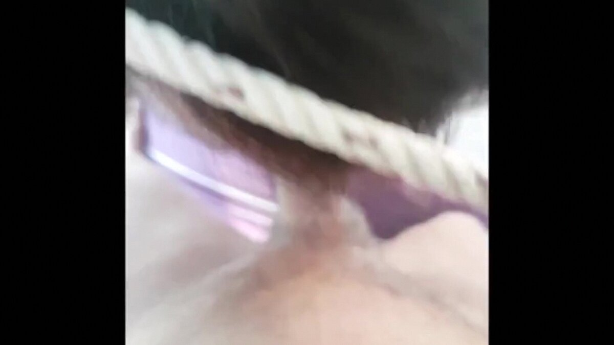 Замужнюю женщину с великолепным телом трахнули так хорошо, что она испытала невероятное наслаждение