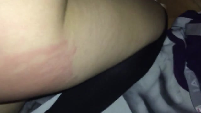 Моя возбужденная жена мечтала о тройничке с моим другом - и мы решили исполнить её фантазию!